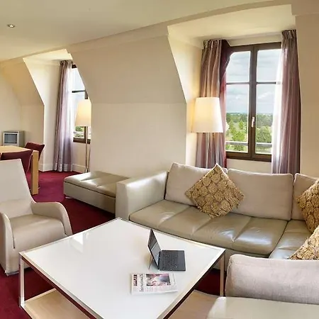 Hotel Radisson Blu Paris. Marne-la-vallee