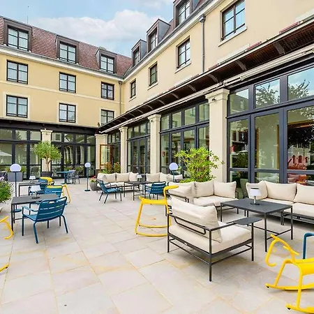 Hotel Radisson Blu Paris. Marne-la-vallee