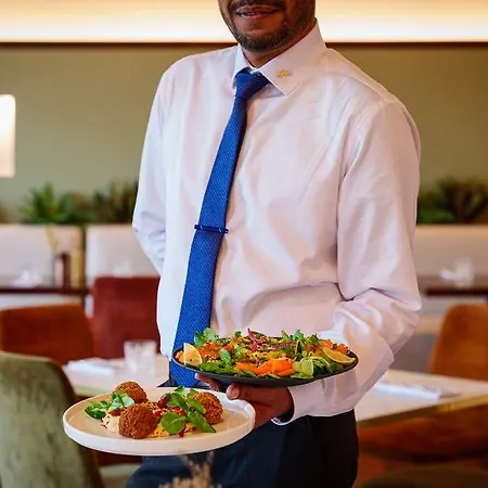 Hotel Radisson Blu Paris. Marne-la-vallee Magny-le-Hongre